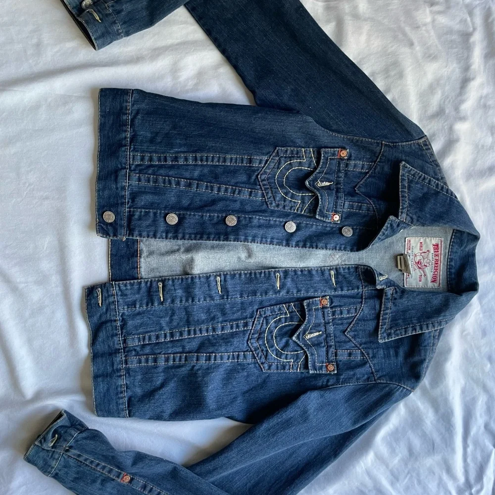 True Religion Denim Jacket in Medium Blue with Red Label